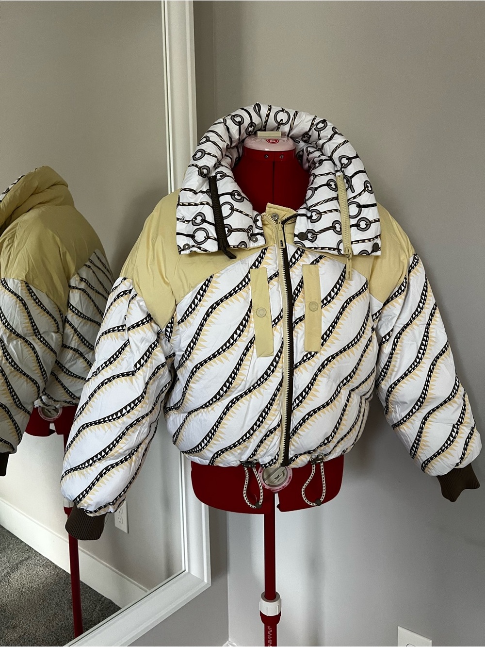 Women's Yellow and White Quilted Puffer Jacket with Chain Print double-sided